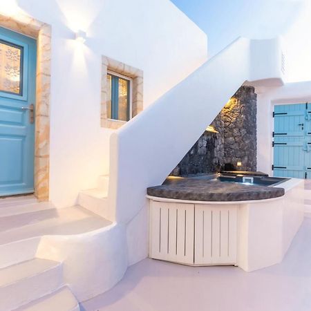 Вилла Kalamia Cave House Пиргос Экстерьер фото