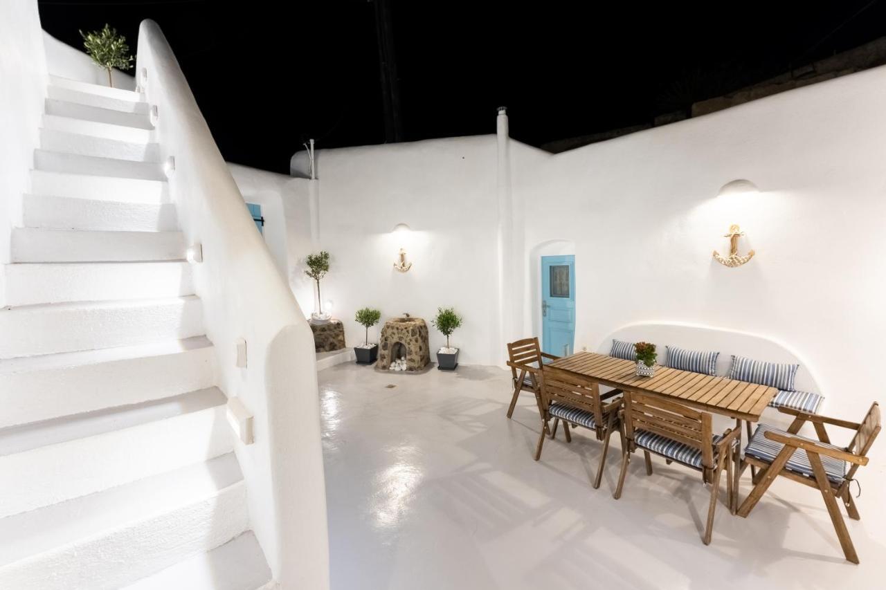 Вилла Kalamia Cave House Пиргос Экстерьер фото