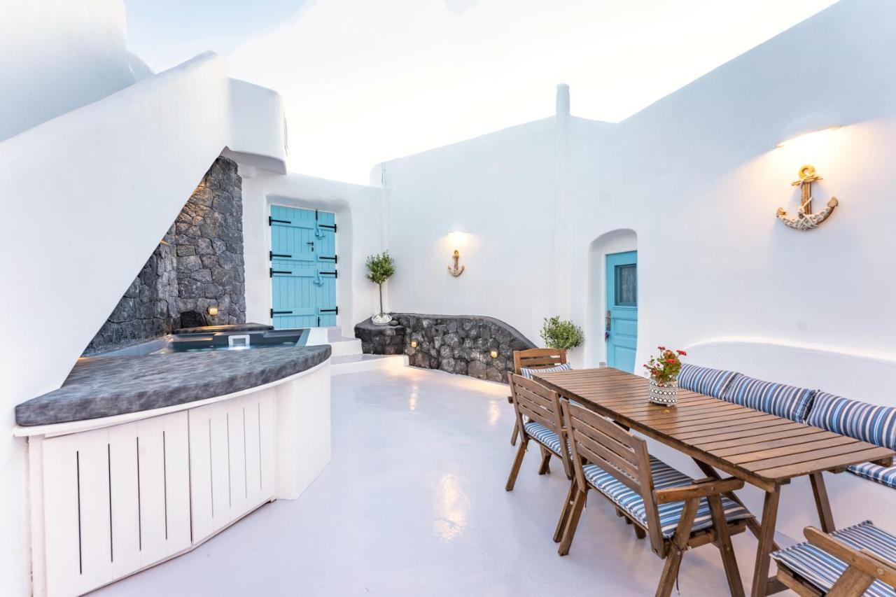 Вилла Kalamia Cave House Пиргос Экстерьер фото